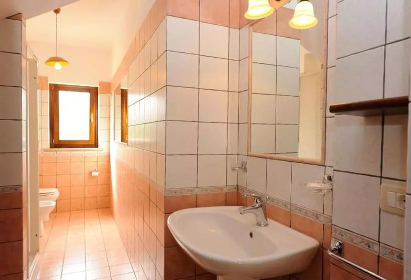 ホテル Agriresidence L Antica Fattoria   Sul Lago