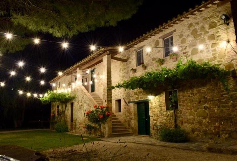 Отель Agriturismo Pian Del Tevere