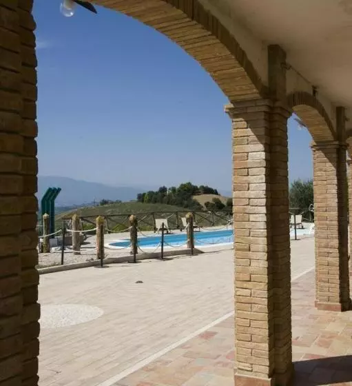 Hotelli Agriturismo Aqua Viva