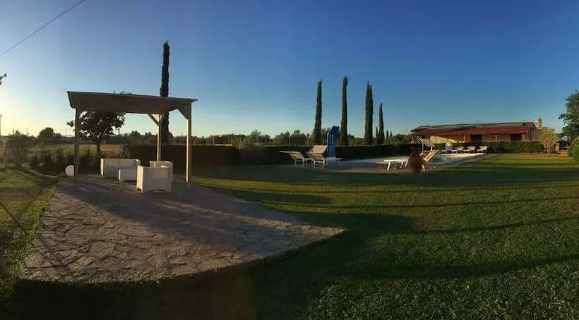 هتل Agriturismo Beveraggio