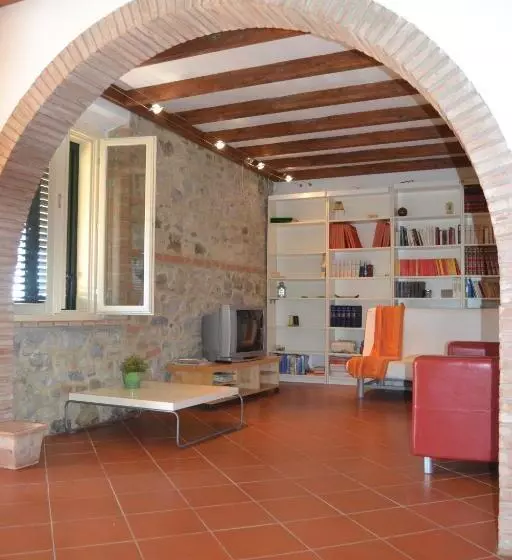 هتل Agriturismo Beveraggio