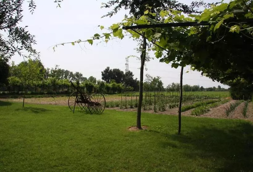 Hotelli Agriturismo Ca' Marcello