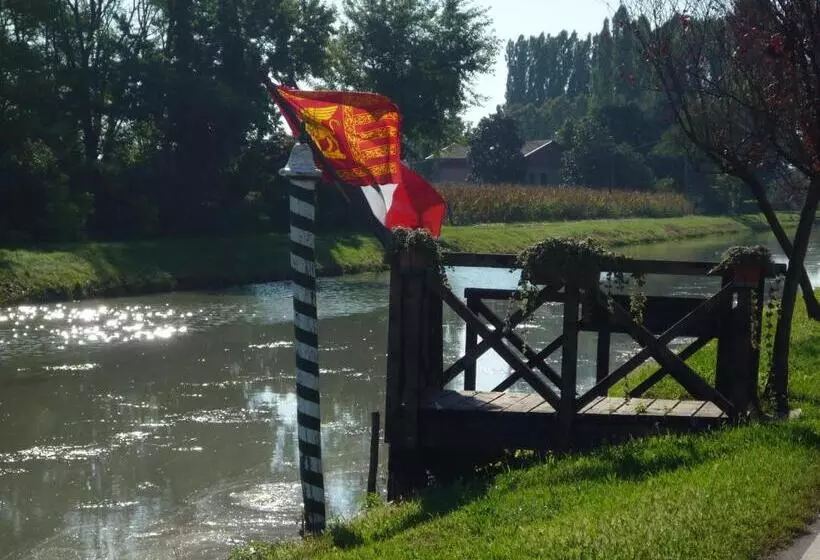 Hotelli Agriturismo Ca' Marcello