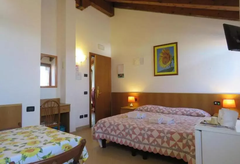 Hotelli Agriturismo Ca' Marcello