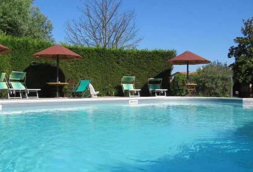 Hotelli Agriturismo Ca' Marcello