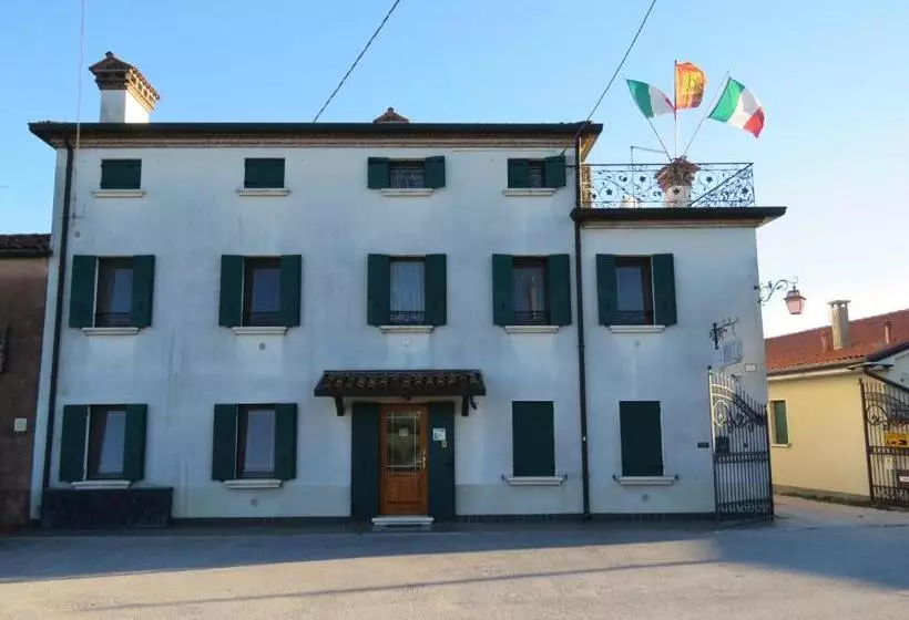 Hotelli Agriturismo Ca' Marcello