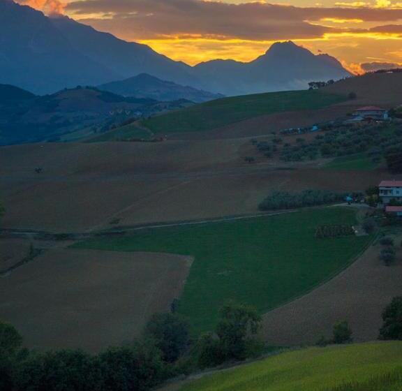 فندق Agriturismo Cignale