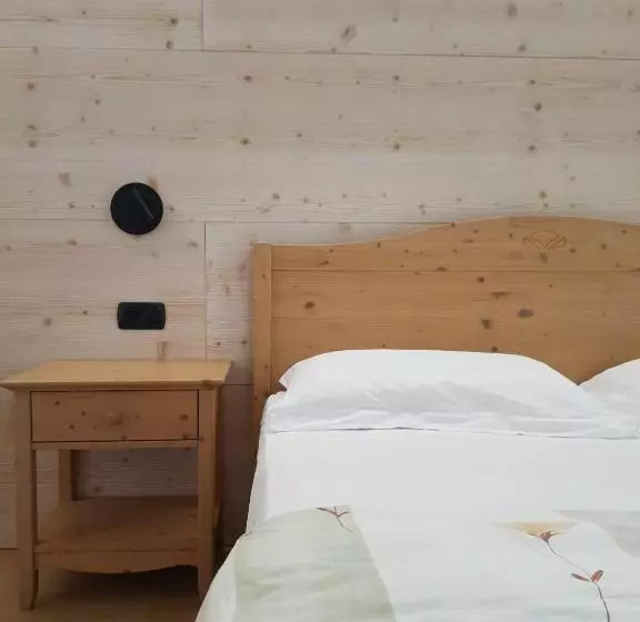 هتل Agriturismo Locanda De L'arguta