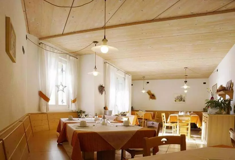 هتل Agriturismo Locanda De L'arguta