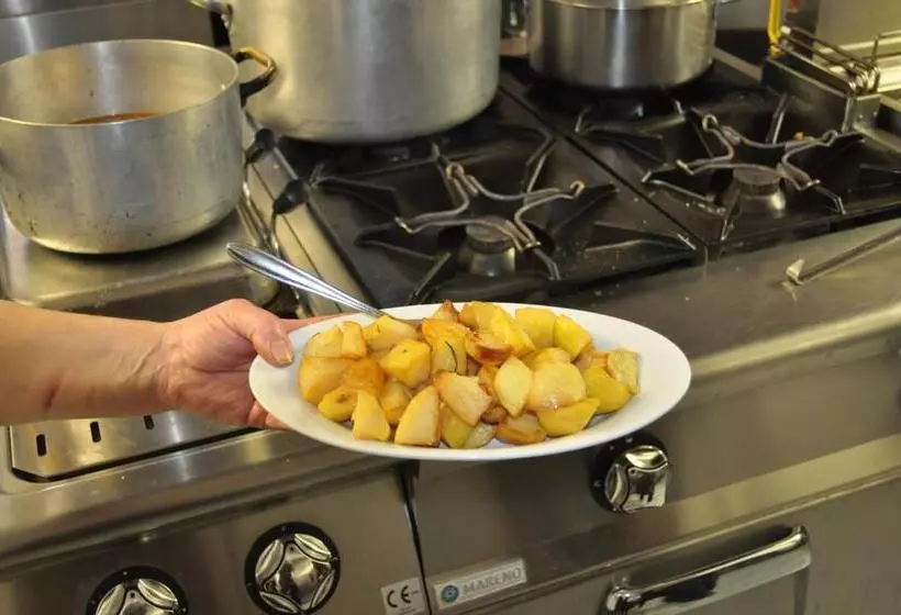 هتل Agriturismo Manetti