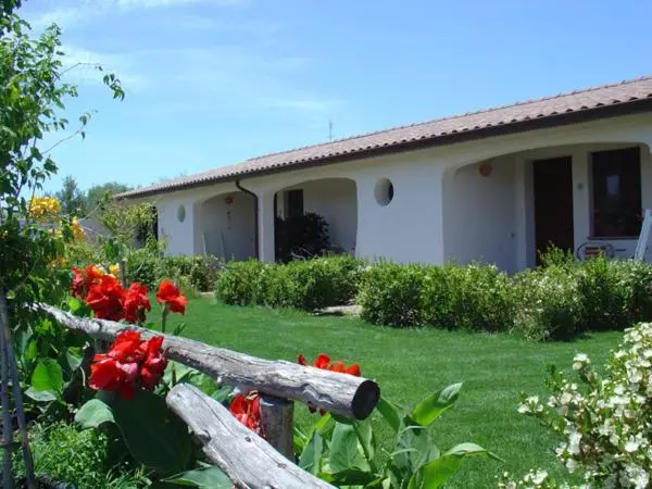 هتل Agriturismo Mulinu Betzu