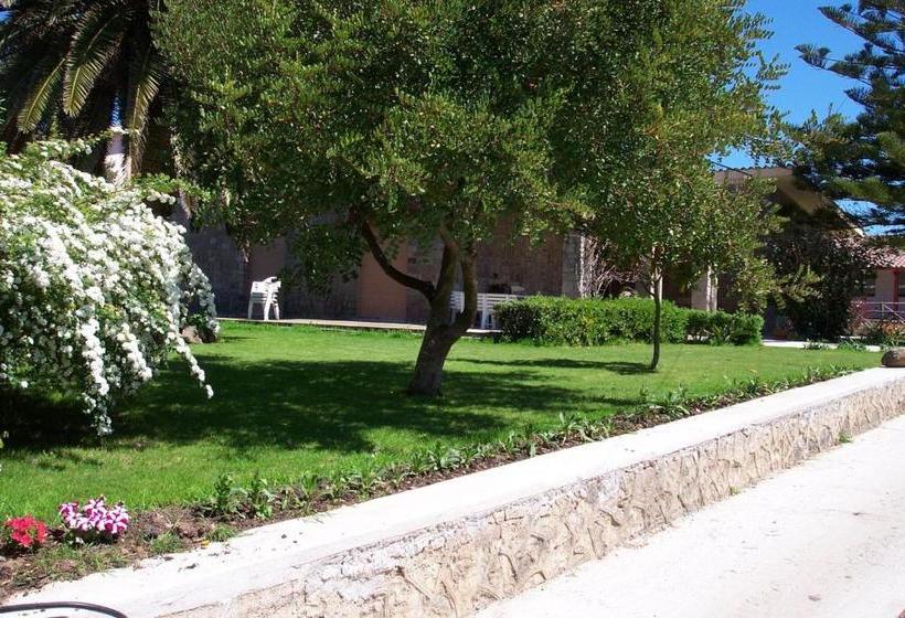 فندق Agriturismo Mulinu Betzu