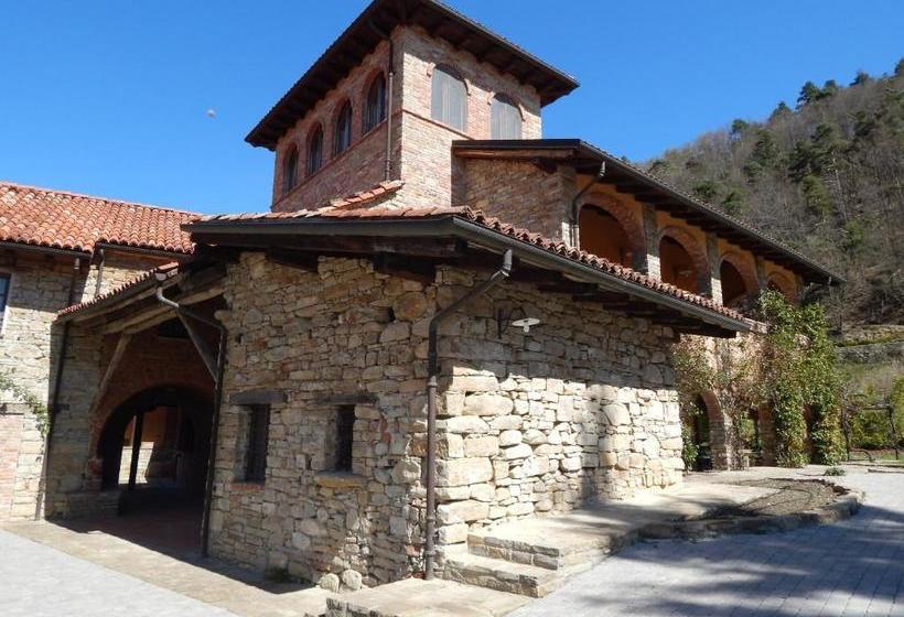 Отель Castel Martino