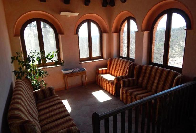 Отель Castel Martino