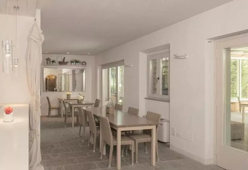 Hotelli Corte San Ruffillo Country Resort