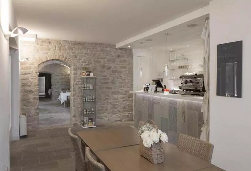 Hotelli Corte San Ruffillo Country Resort