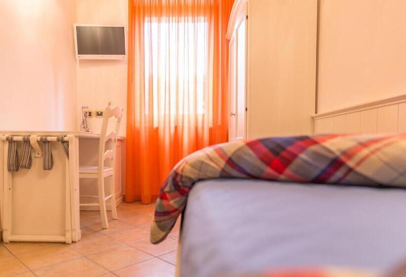 ホテル Cortecoraman