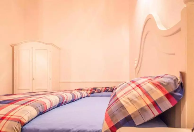 Hotelli Cortecoraman