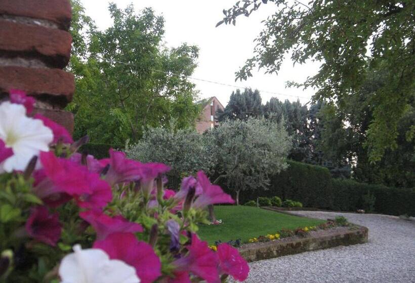 ホテル Cortecoraman