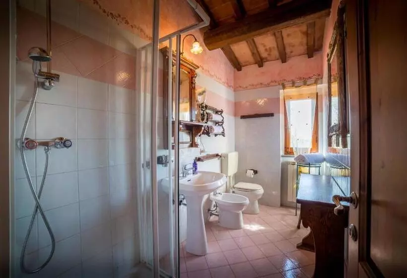 هتل Fattoria Montalbano