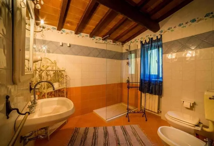 هتل Fattoria Montalbano