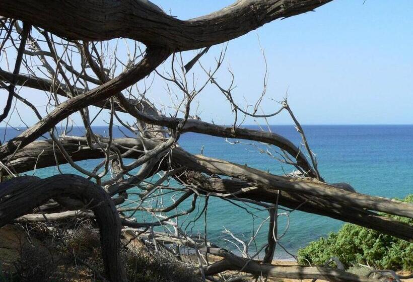 فندق L'oasi Del Cervo