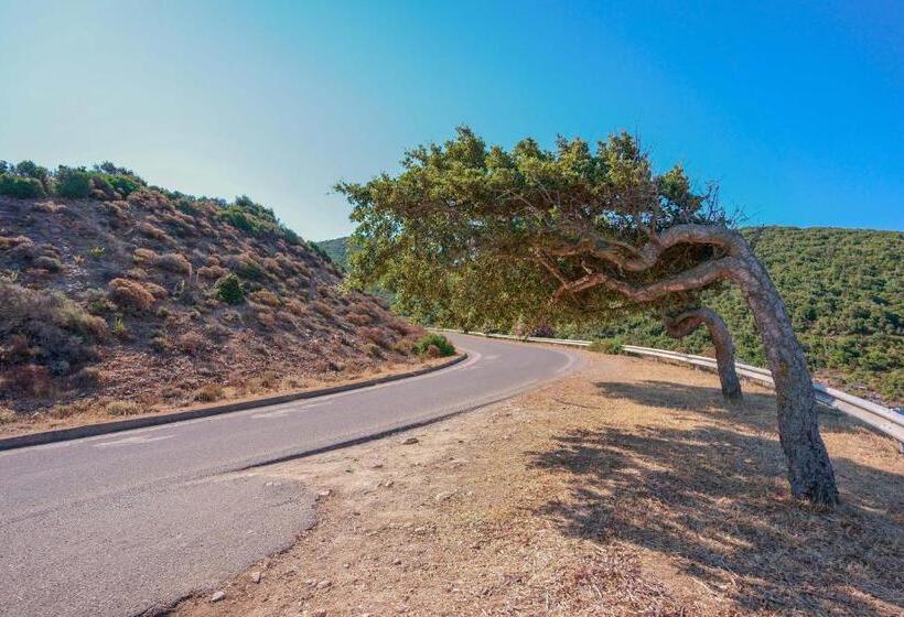 فندق L'oasi Del Cervo