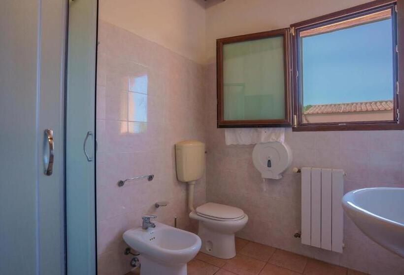 فندق L'oasi Del Cervo