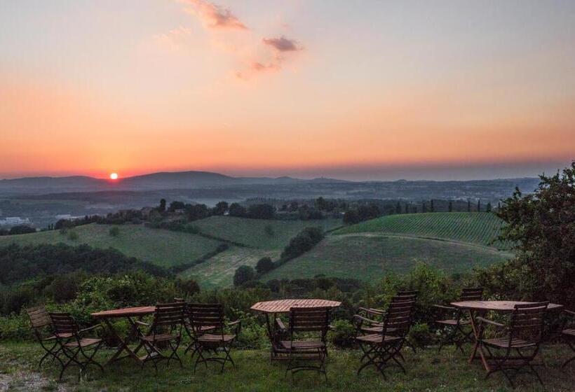 בית מלון כפרי Villa Montecastello