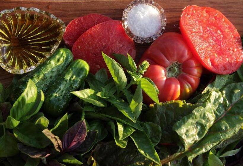 בית מלון כפרי Villa Montecastello