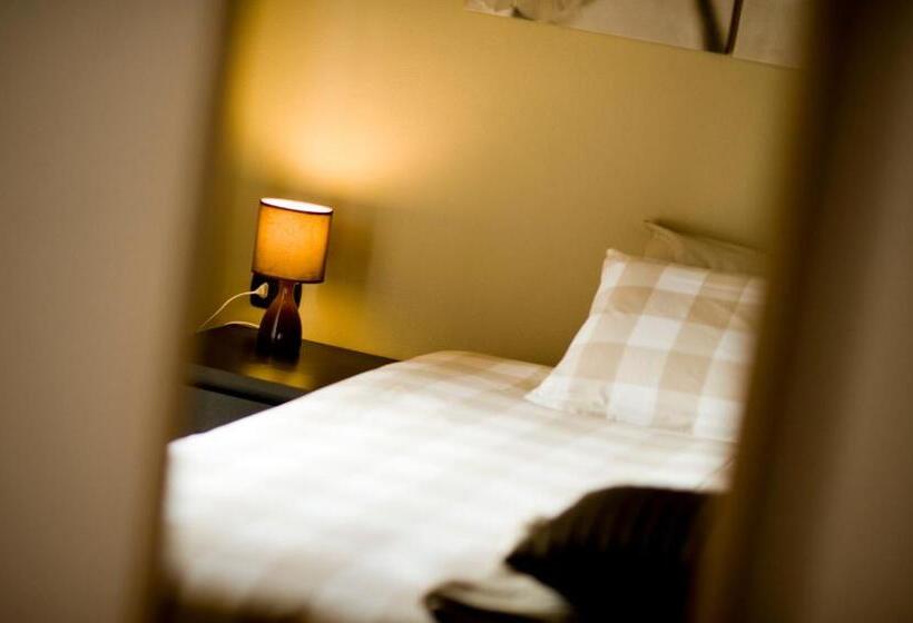 بنسيون Camera 40