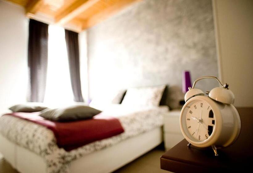 بنسيون Camera 40