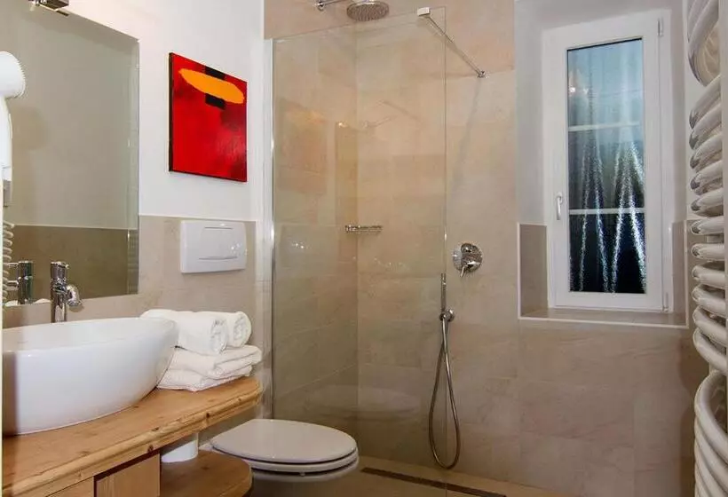 ペンション Gasthaus Babsi