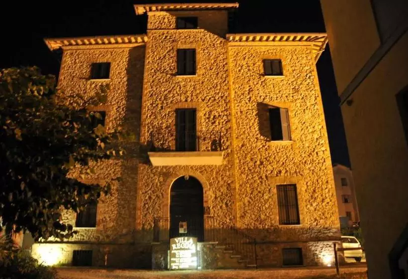 Villa Regina