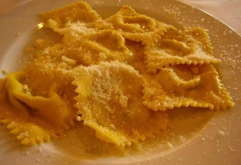 ユースホステル Alle Roncole