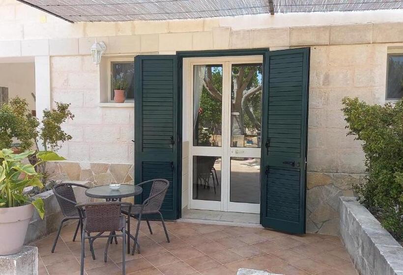 ホテル Agriturismo Antares