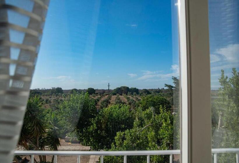 ホテル Agriturismo Antares