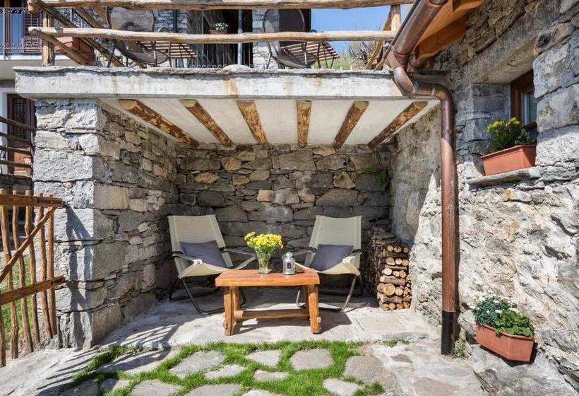 هتل Agriturismo Da Attilio