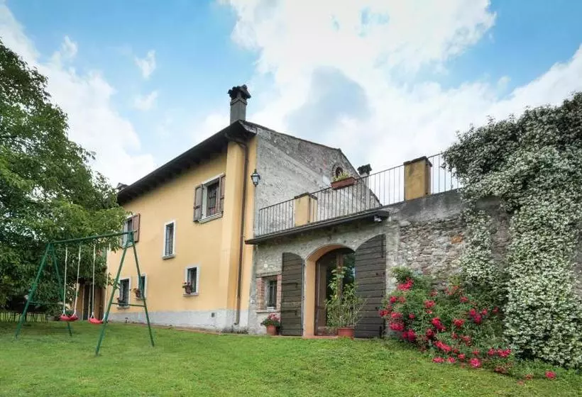 هتل Agriturismo Gardenali