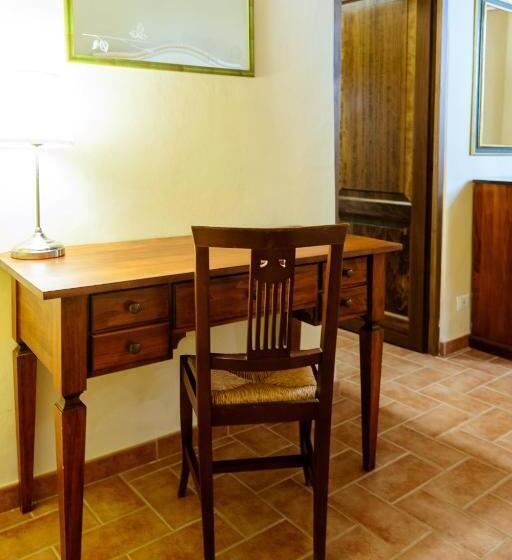 בית מלון כפרי Villa Le Beringhe   Wine Pool & Relax