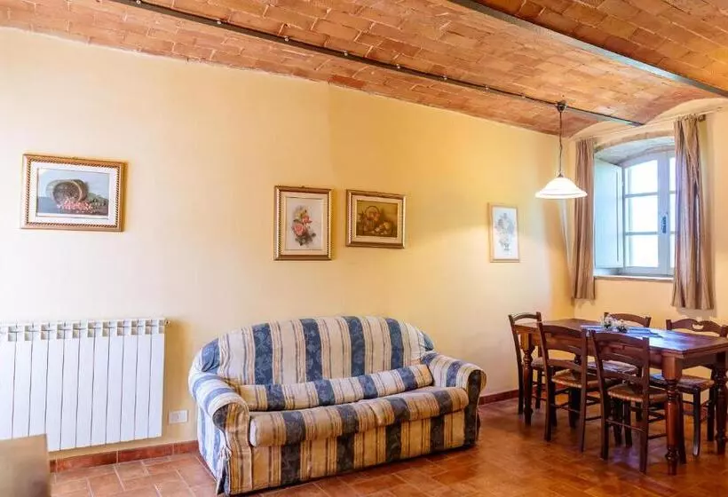 ホテル Villa Le Beringhe   Wine Pool & Relax