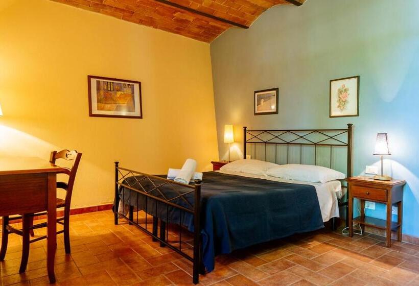 בית מלון כפרי Villa Le Beringhe   Wine Pool & Relax