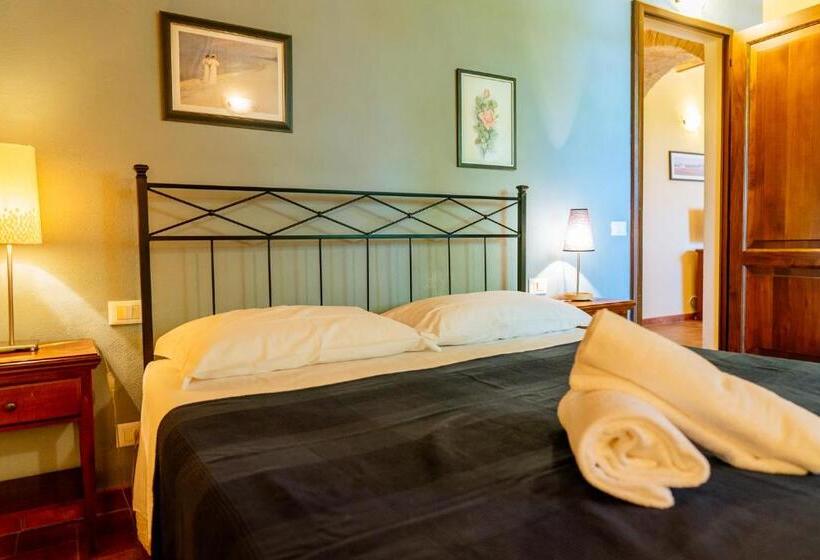 בית מלון כפרי Villa Le Beringhe   Wine Pool & Relax