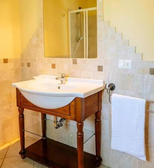 ホテル Villa Le Beringhe   Wine Pool & Relax