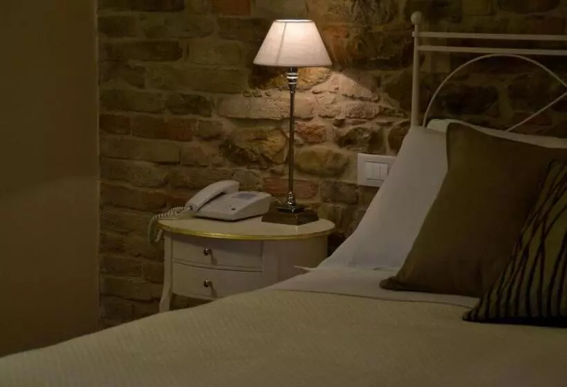 هتل Villa Funari Country House