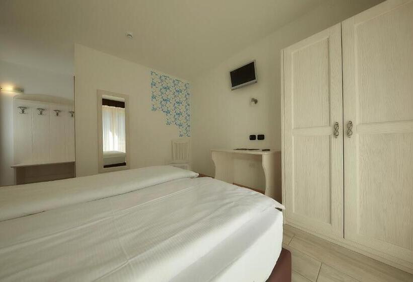 پانسیون Abete Rosso