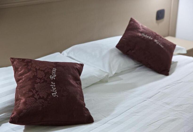 پانسیون Abete Rosso