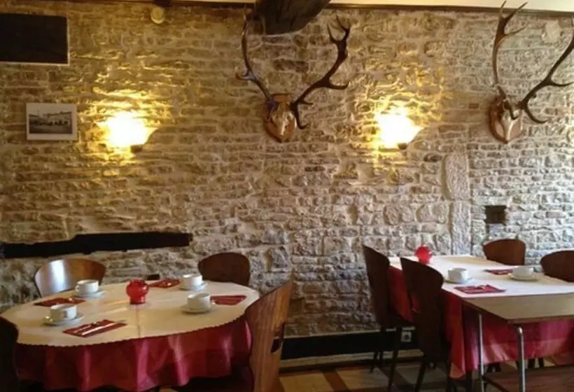 ホテル De La Pomme D'or