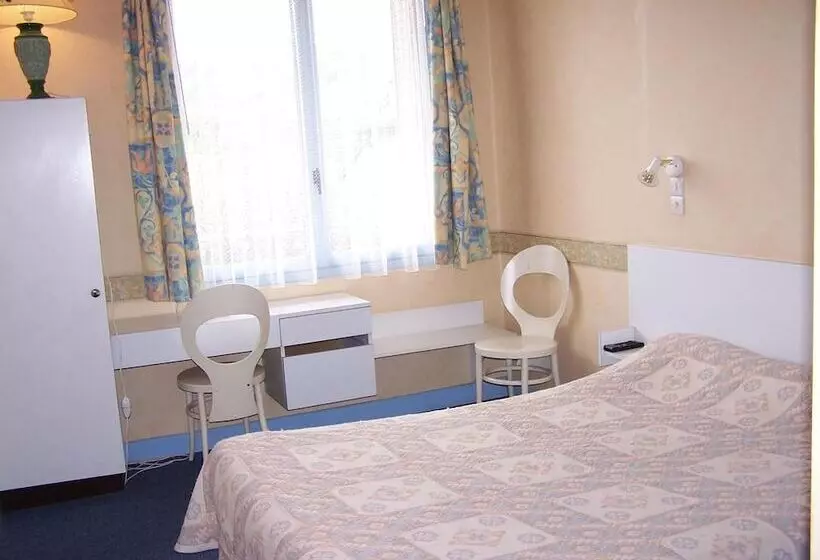 ホテル De La Pomme D'or