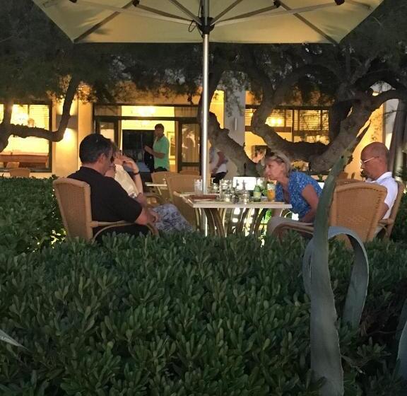 בית מלון כפרי Thalassa